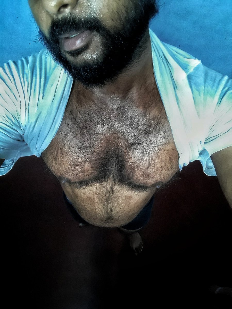 I sleep with your name on my lips..... 
#sweatylips #HairyBeast #funnyday #Hairyboy #nobodysham #youarehandsome #beardy #noshave