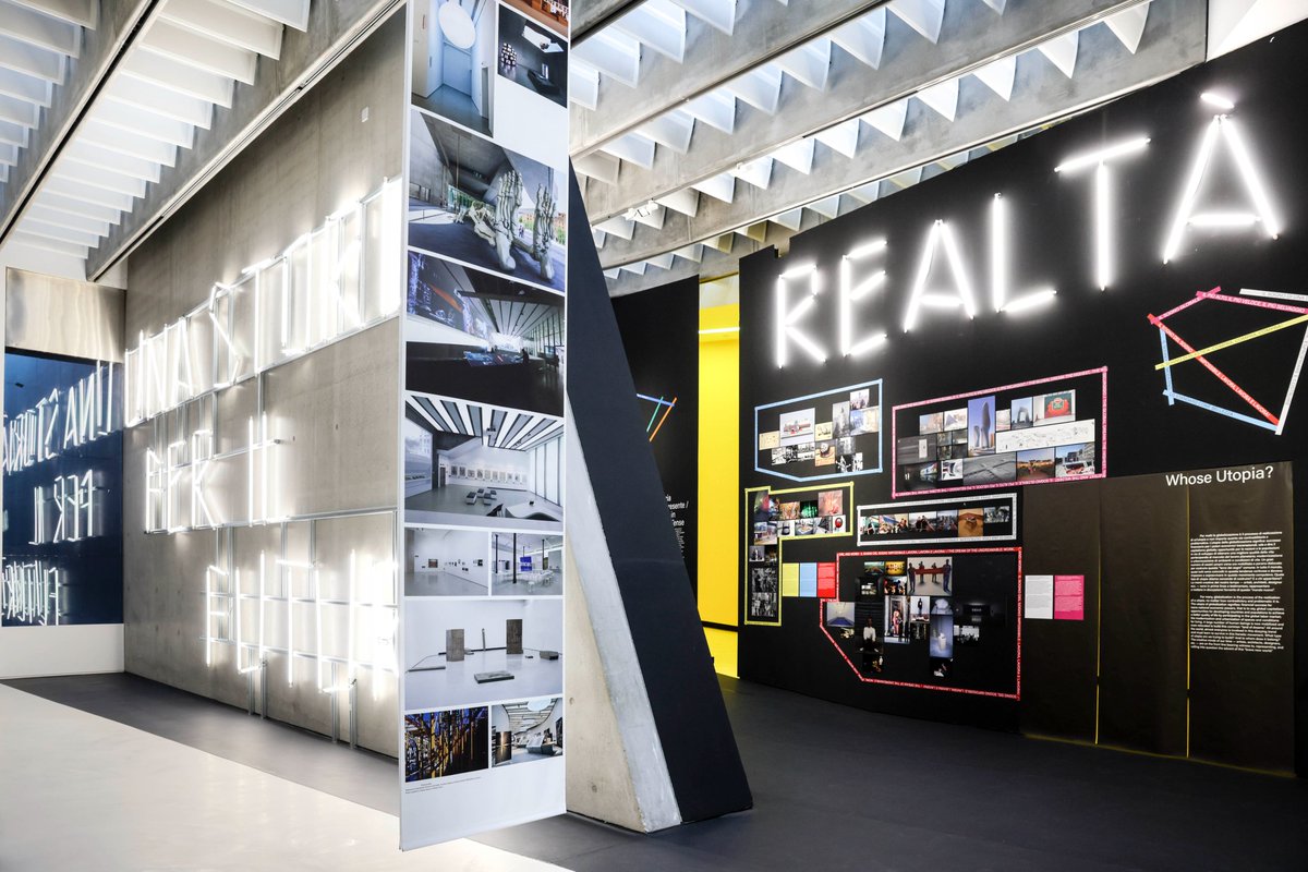 Museo_MAXXI's tweet photo. Vieni al Museo con le tue cuffie o chiedi quelle usa e getta all'infopoint: con le audioguide gratuite ti racconteremo l'universo di #AldoRossi, scopriremo i Maestri italiani di #senzamargine e attraverseremo 10 anni del MAXXI in #astoryforthefuture! 
___
@OrpheoGroup_ITA https://t.co/r06i4sIonI