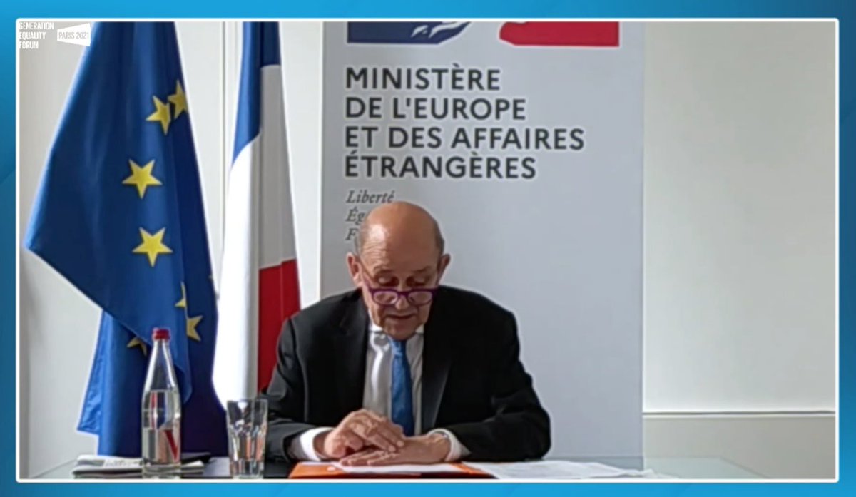 GenEgaliteFR's tweet photo. 📣@JY_LeDrian annonce les engagements de la 🇫🇷
"Le combat pour les DSSR est un combat pour les droits humains et pour l'avenir des sociétés."

➡️ 100 millions € consacrés à la lutte pour les DSSR 
➡️ Renforcement de l'accès de toutes &amp; tous à l'éducation complète à la sexualité https://t.co/OlVSJIiwTE