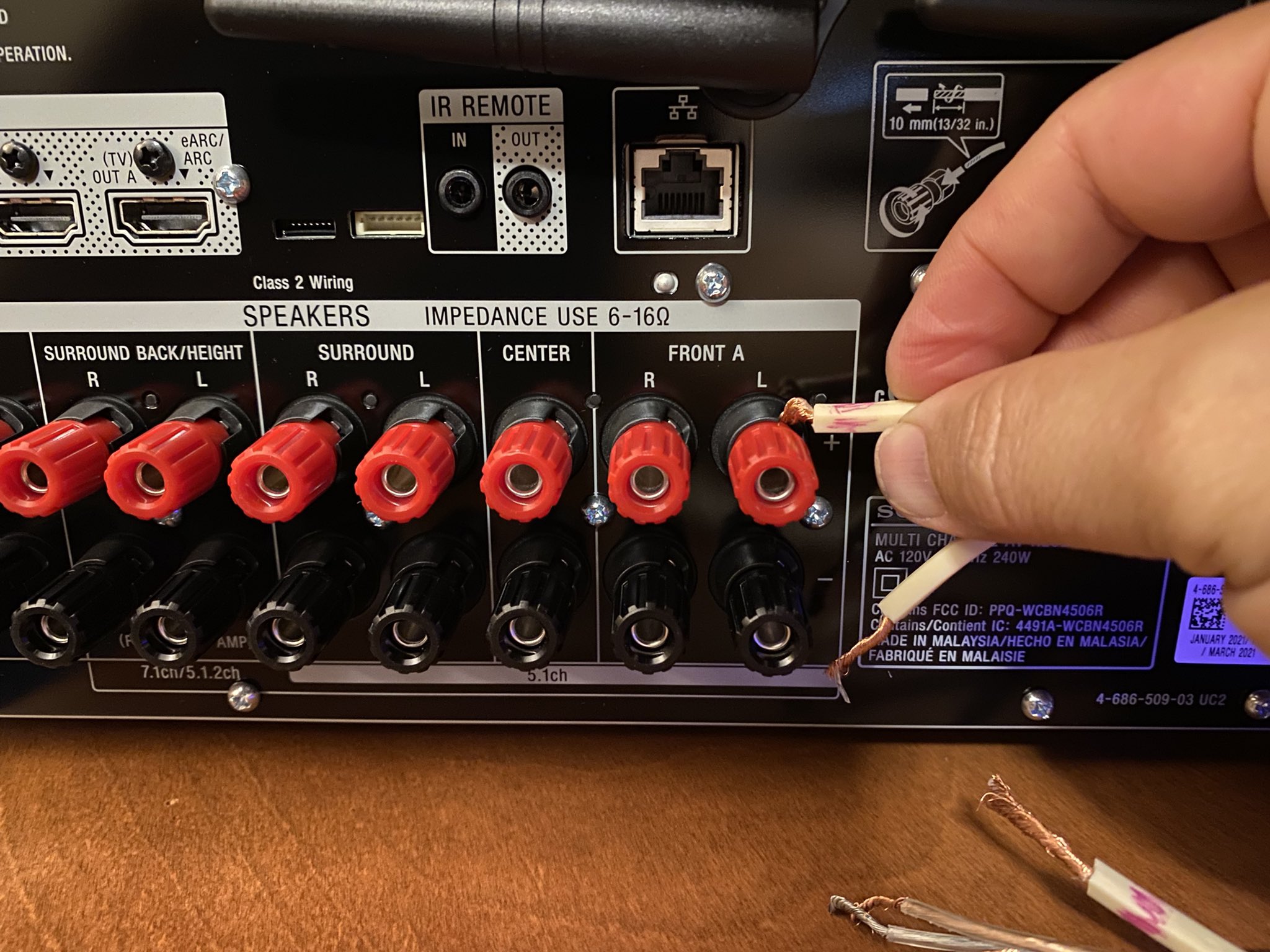 Sean Kenin Elias Reyes How The Hell Do We Live In 21 And This Is Still The Way We Have To Connect Speakers I M Going To Lose My Mind We Don T