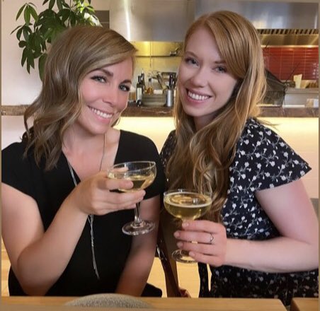 Comfort_Lawyer's tweet photo. Me and my cute friend, @mdundas7! We had a lovely evening @donnamacyyc! #yycdining #yyc https://t.co/2ZiOYEdilt