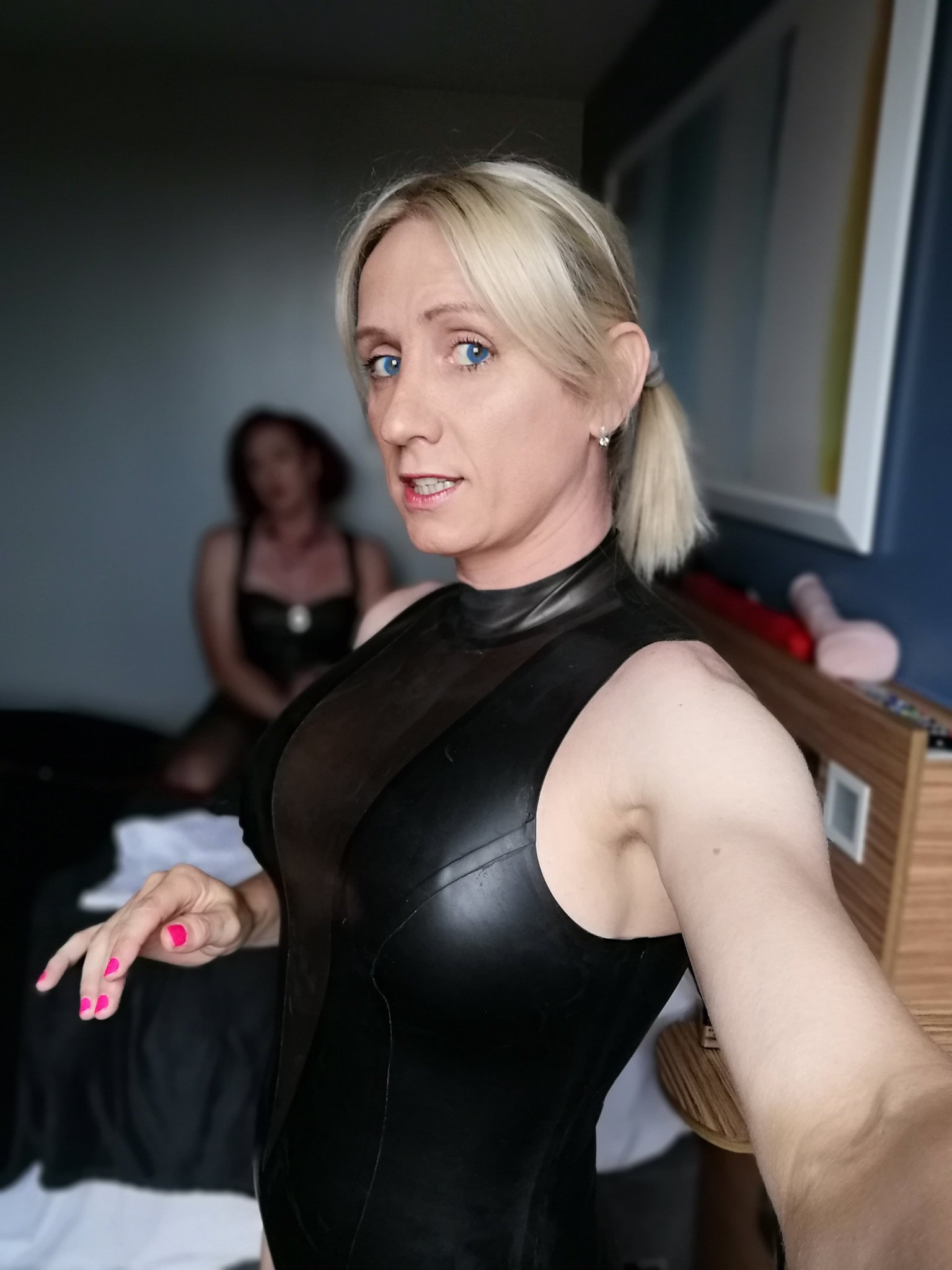 𝓜𝓲𝓼𝓽𝓻𝓮𝓼𝓼 𝓙𝓸𝓭𝓲𝓮 𝓜𝓪𝔂🔞🏳️‍🌈NSFW on Twitter: "RT @Katie__Fox: Pigtails and