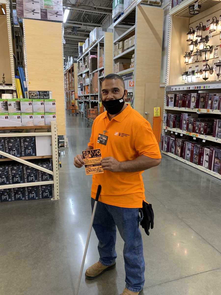 Shout out to Harry Freddy ! G.E.T. machine! The man is a savage with customer service ! #1702MET #Hdmet #pearlcityhd #hawaiihomedepot #homedepotmet #store1702 #hd1702 #homedepotpearlcity ⁦<a href="/Natashablessed1/">Tasha</a>⁩ ⁦<a href="/Joanou_Robert/">Robert Joanou</a>⁩ ⁦<a href="/keoki_souza/">Keoki Souza</a>⁩