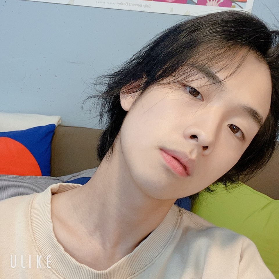 HrTmorVJEv6hRP7's tweet photo. [03072021]

💚HAPPY HOJIN DAY💚Happy birthday to handsome man 💚

#Hojin #HojinDay #HappyHojinDay #2Z #2Z_BAND

@official2z https://t.co/Nxl5o3b8Ls