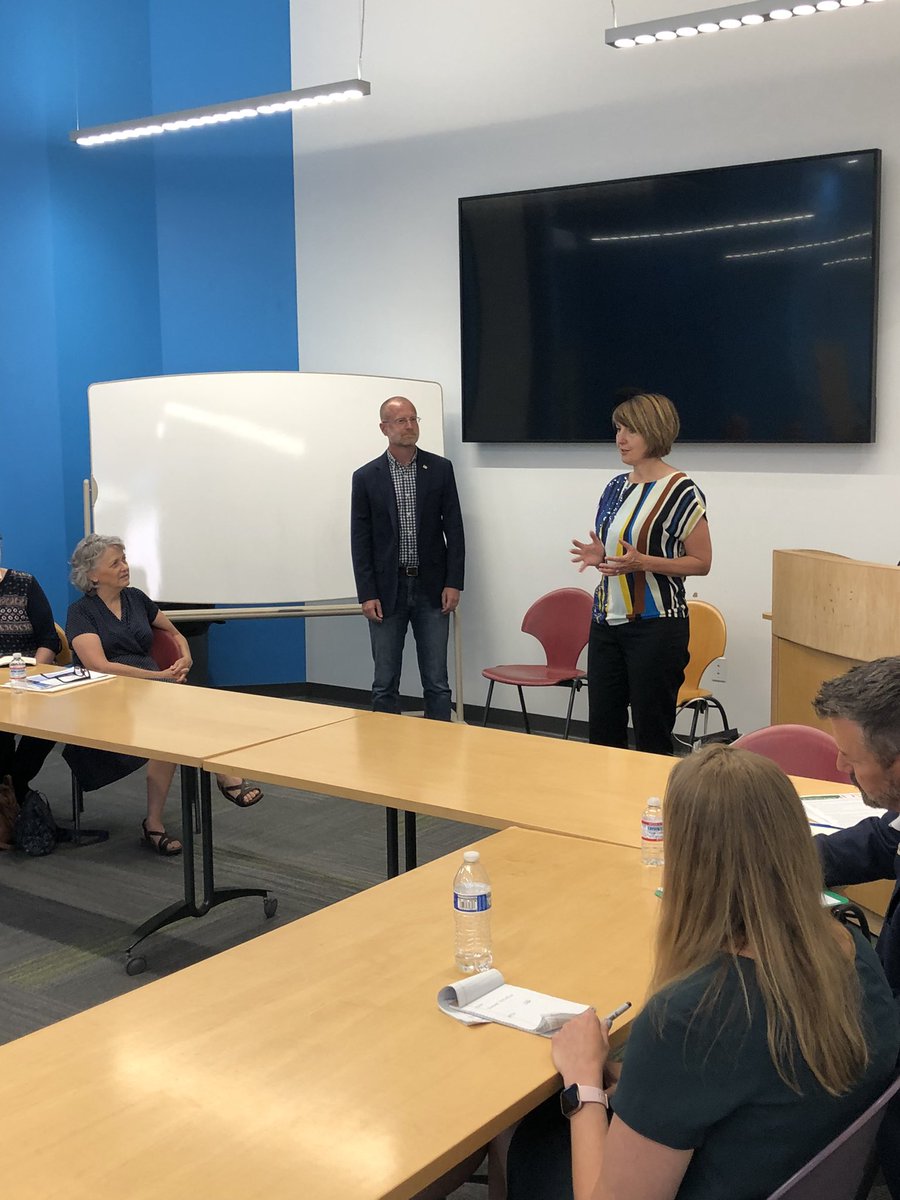 PacTech's tweet image. Kicking off our #broadband conversation with @BrendanCarrFCC &amp;amp; @cathymcmorris #carrtrip @GreaterSpokane