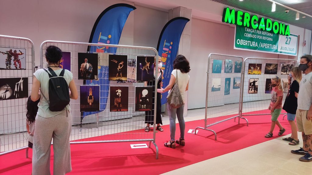 curtcirckit's tweet photo. Queda inaugurada l’Exposició ‘21 anys del Festival #CurtCircKit a @Montgat’! 

📍La trobareu al Mercat de Montgat fins el 23 de juliol! 🤩 #CurtCircKit21 https://t.co/kpBIFSUiZI