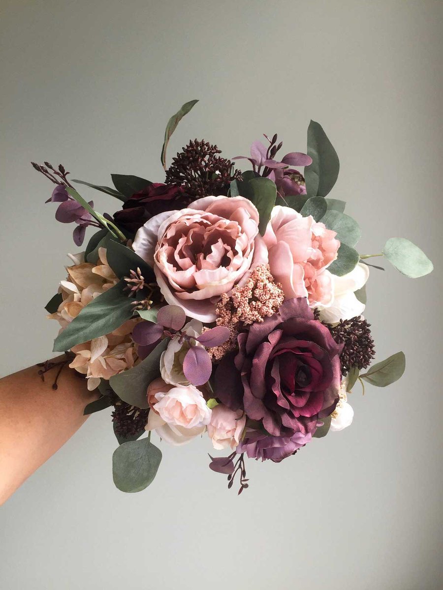 CreativeUnionD's tweet image. Purple and Plum Peonies Wedding theme. Get inspired to plan your bridal shower and wedding. creativeuniondesign.com/blog/purple-an…