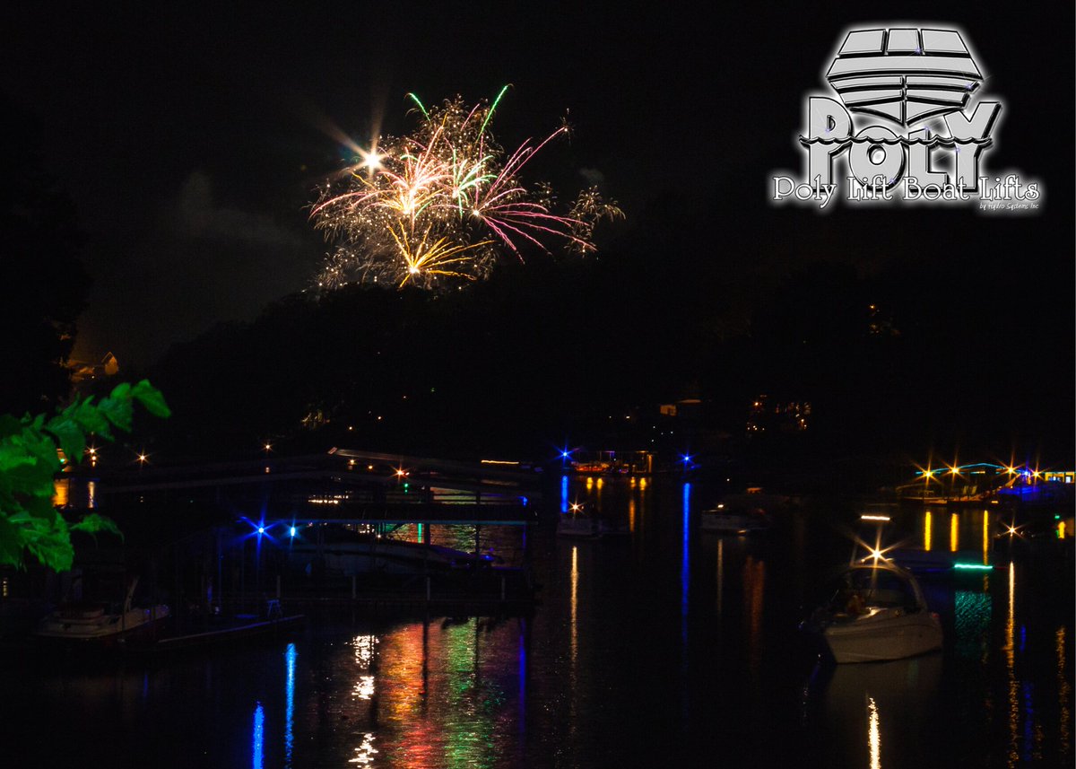 PolyLift's tweet photo. We are so excited about the Fourth of July! 𝘼𝙧𝙚 𝙮𝙤𝙪?

Enjoy your weekend out on the water with family &amp; friends, and remember to keep your boat safe with a lift from us! 😎🚤🎇🎆

https://t.co/6ZbKmXj9k8
#PWC #PolyLift #Watercrafts #LakeLiving #WaterSports #LakeoftheOzarks https://t.co/zKcmLiUDVA