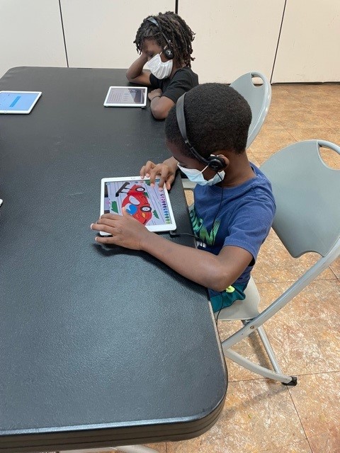 FTLCityNews's tweet photo. Week 2 of #SummerEnrichmentFTL is a wrap! Campers collaborated to solve math problems, engage in hands-on STEM activities and create original works of art! Making learning fun in #FortLauderdale! https://t.co/Vy7lFMmpzK