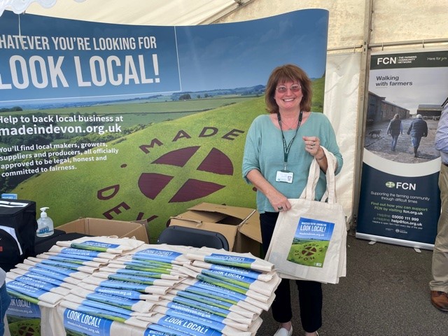 What a fantastic day so far at @DevonCountyShow, supporting the launch of Made in Devon with @DevonCC 💚 A big thank you also to @TheDevonHampers for their support (and incredible scones🤤) Come and say hello if you're at the show!