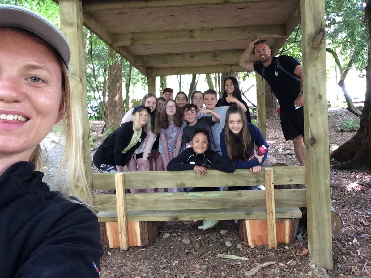 smrcdh4's tweet photo. We had to end it in a group selfie.  Thank you for a great week Group 4 😀 https://t.co/uCHAzXQqKd