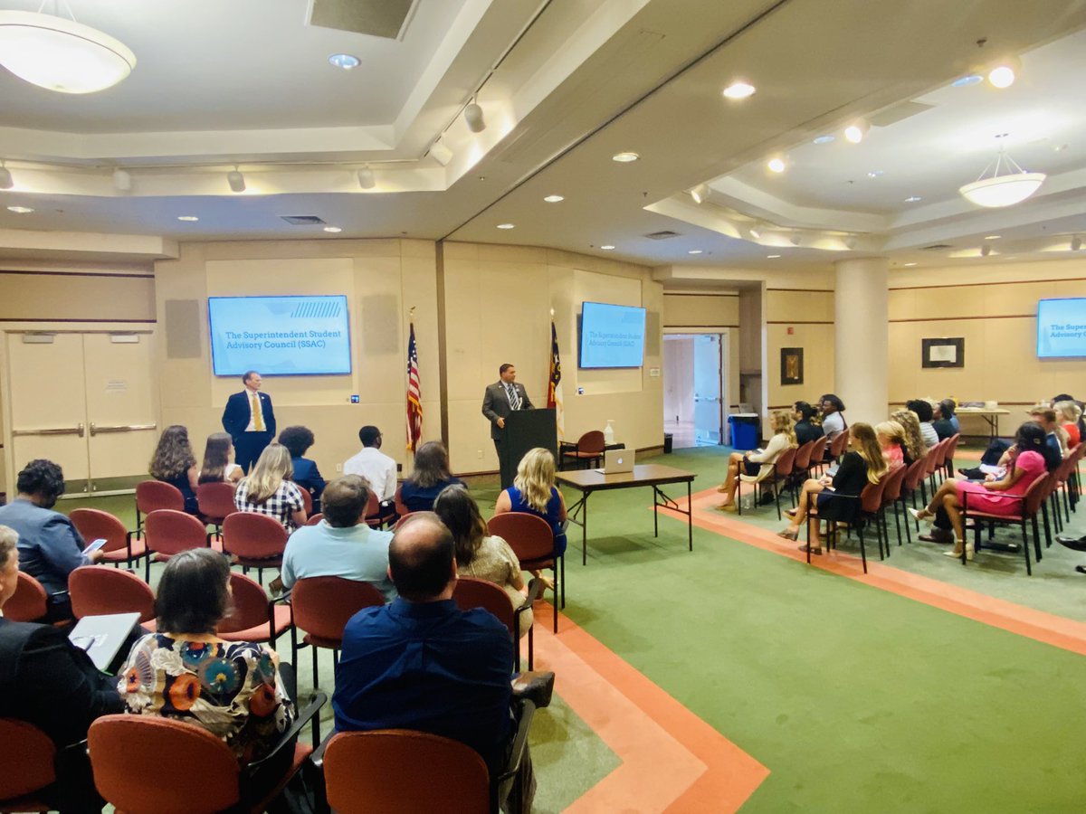 FreebirdsShire's tweet photo. Thank you @DavidWillisNC for your continued partnership and leadership with @ncpublicschools and @edstateboard_nc as we work with @CTruittNCDPI SSAC and discuss budget negotiations. @NCLeg #educatordiplomats #edleadnc https://t.co/GBWl0yfGmw