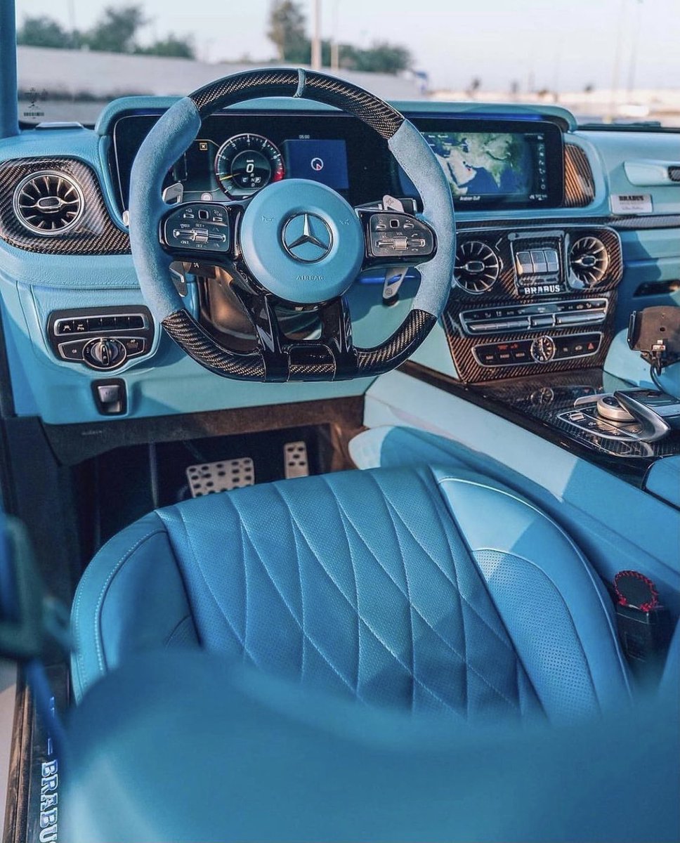 violence🐎 tweet media