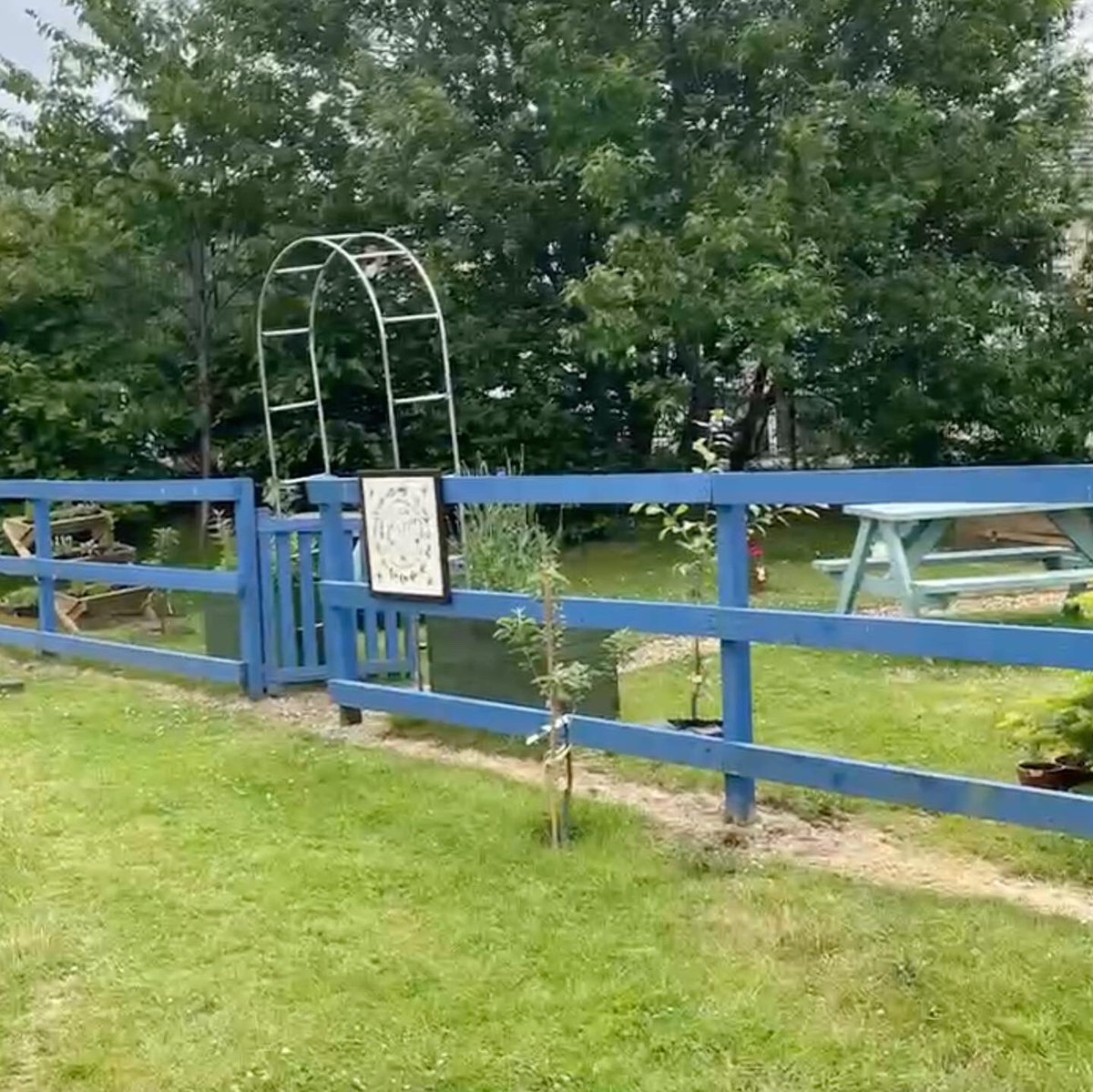 GoalWales's tweet photo. #peacebeginswithyou
Schools in Carms have created beautiful sustainable peace gardens By learning how to look after the earth we learn to look after each other 🌺#SDG16 #walktheglobalwalk #makingpeacewithnature
@wtgw2018 @EU-Commission @DEARSupportTeam @DolenCymru @CarmsCouncil https://t.co/1R5wIAqzYS