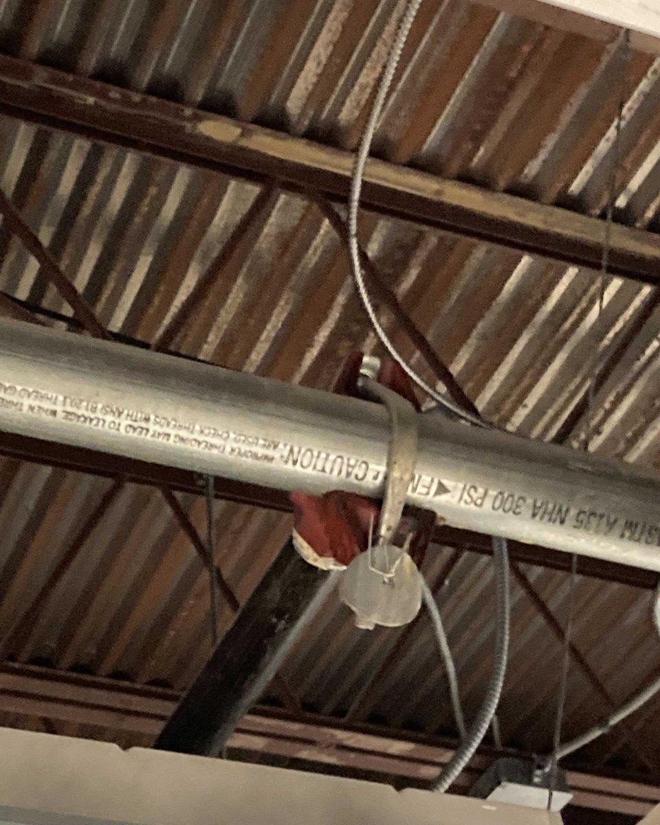 TopToBottomServ's tweet image. For commercial properties, when a branch line is added to your sprinklers, make sure the portion drilled out is attached and visible. This means it isn't still inside the pipe #fantasticfindfriday #ttbservices #homeinspections