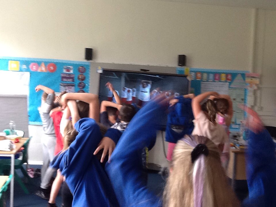 Super moves to finish off sports week with some street dance!