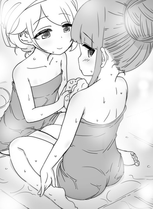 ファンボックスに『銭湯で佐城雪美ちゃんの体を洗ってあげる遊佐こずえちゃん』リクエストが来ていたので描きました、場所は正義銭湯なので安心してほしい 