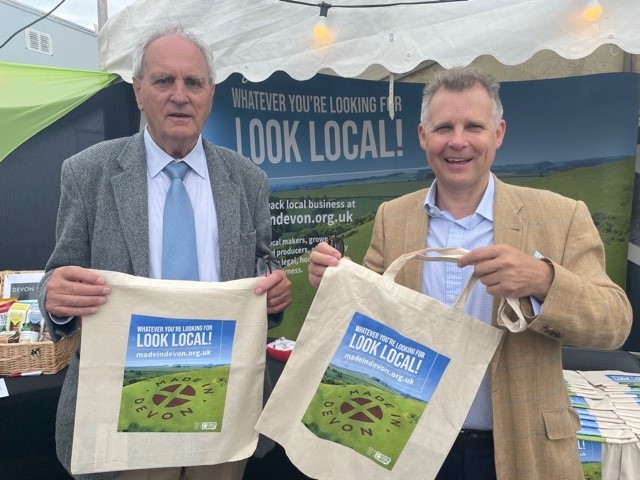 Great to catch up with <a href="/DevonCC/">Devon County Council</a> 's John Hart today and talk all things 'Made in Devon!' 

Head over to the website to learn more about the scheme👉🏼 madeindevon.org.uk