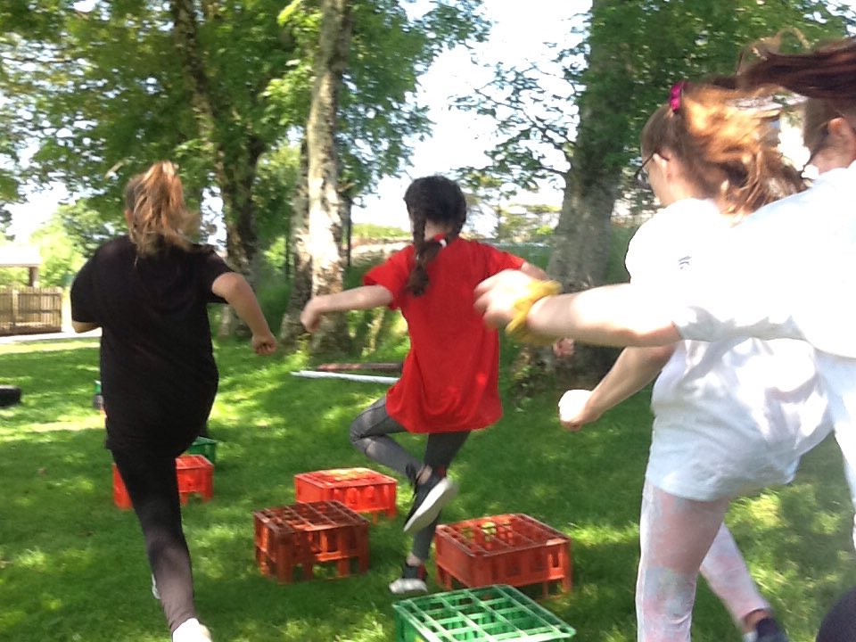 A lovely sunny afternoon for sports day on Wednesday, everyone gave it their all, well done Holly Class!