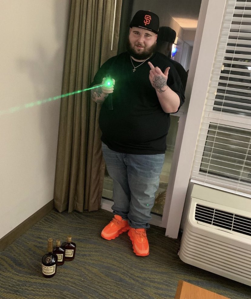 🔮 (@thirdeyeshi) on Twitter photo 