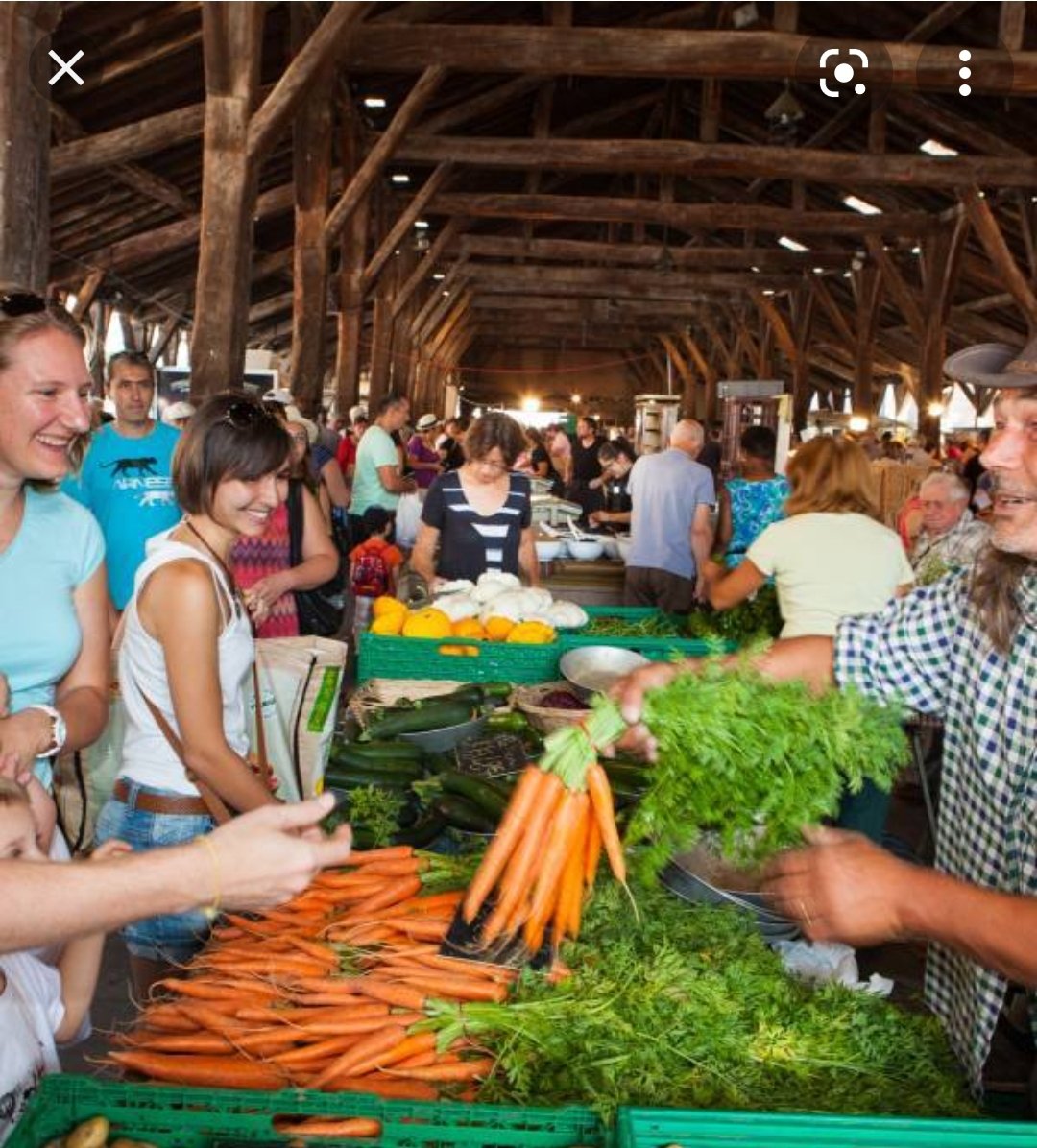 fredsegond07's tweet photo. C'EST OFFICIEL 🥉

Châtillon-sur-Chalaronne est sacré 3ème Plus Beaux Marchés de France et grimpe ainsi pour la première fois sur le podium  !! 🎉🎉 https://t.co/Oma1fmQQPJ