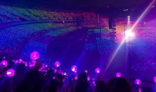 CelestineVitale's tweet photo. "The moment that most beautifully shone when you and I become 'we'." https://t.co/TnUCX19dve