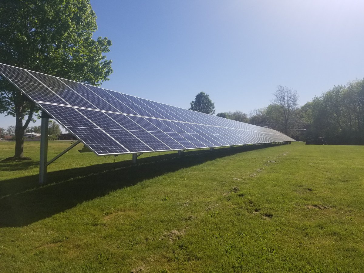 Thanks @ticktockenergy for selecting Advanced Racking as your partner for building this beautiful #groundmount!