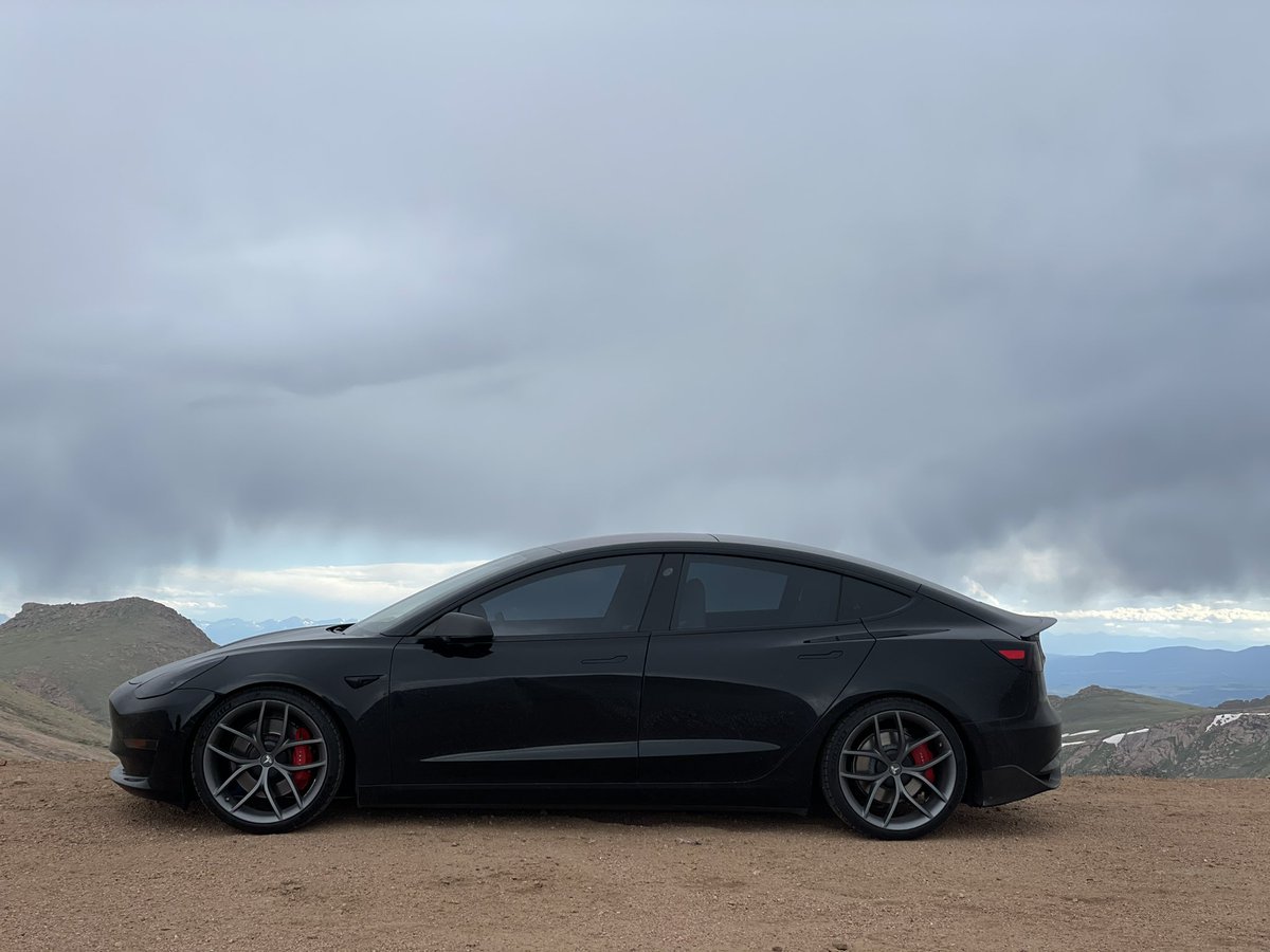 BLKMDL3's tweet image. After 53,600 miles I have spent just $114 on maintenance for my @Tesla Model 3 not including tires. I have replaced two sets of cabin air filters and one set of wiper blades. Cost of ownership is so low for a #Tesla + you don’t have to pay for gas! @elonmusk best cars out there!