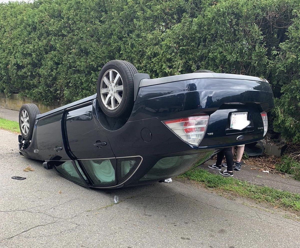 This driver walked away from this crash yesterday. How?  Was wearing a SEAT BELT! ⁦<a href="/MassDOTSafety/">MassDOT Safety</a>⁩