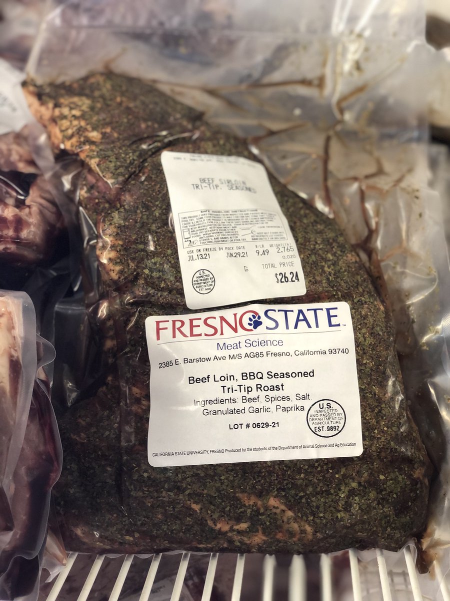 Delicious seasoned or unseasoned Tri-Tips are available for you now at the Market! Let’s help you get ready for this upcoming Independence Day weekend! 😊🇺🇸😋🥩