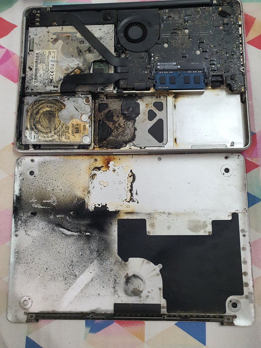 drvirag's tweet photo. not expected frm macbook pro. ws jst downloading a file on chrome. although it's old model bt I thought apple makes best hardware. @Apple @tim_cook @Apple__India @AppleSupport https://t.co/BdoEQkE9Gs