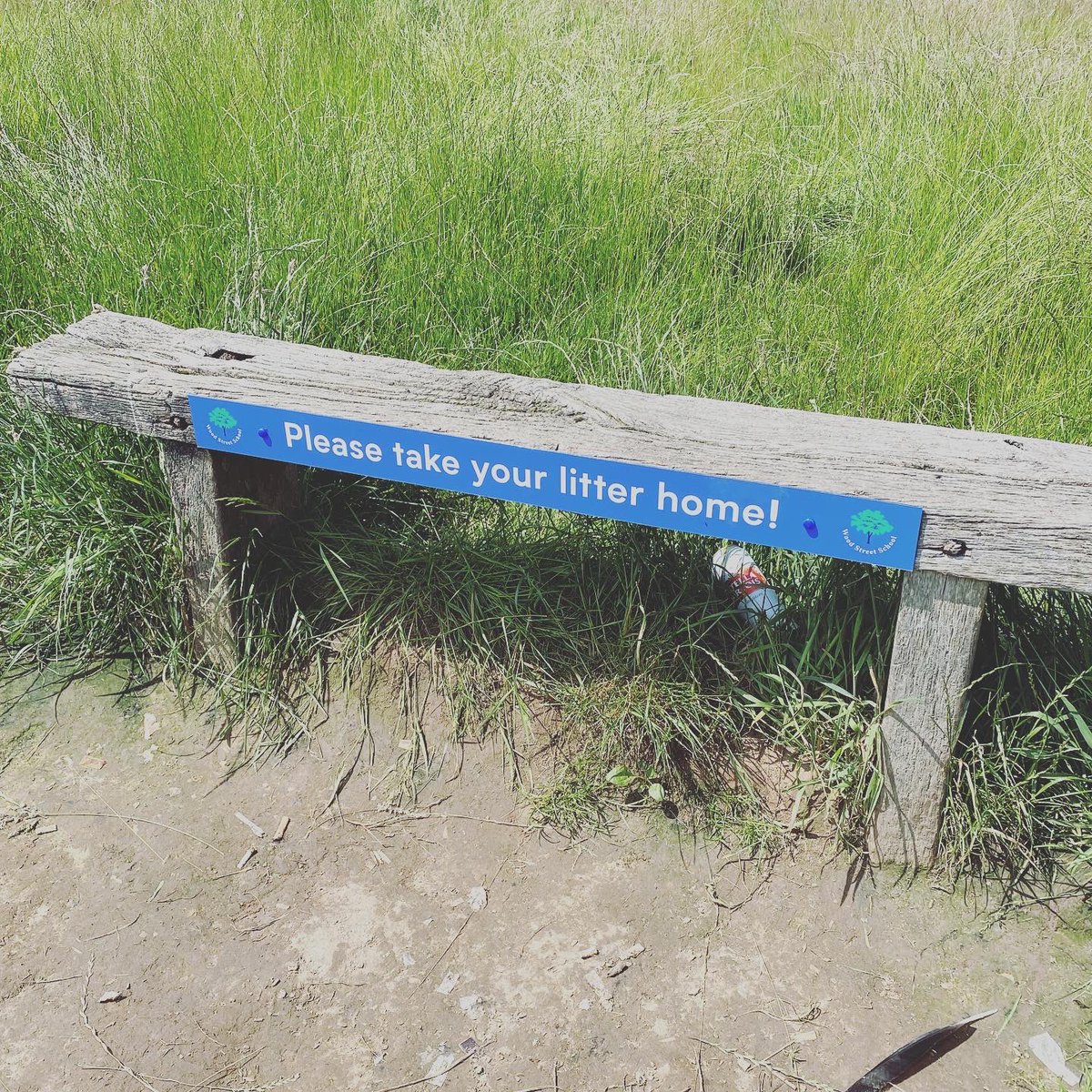 WSInfants's tweet image. A big thank you also to @GiddenPlace1  for not only making and installing the brilliant signs, but for donating the sign on the bench. Great service and super signs.