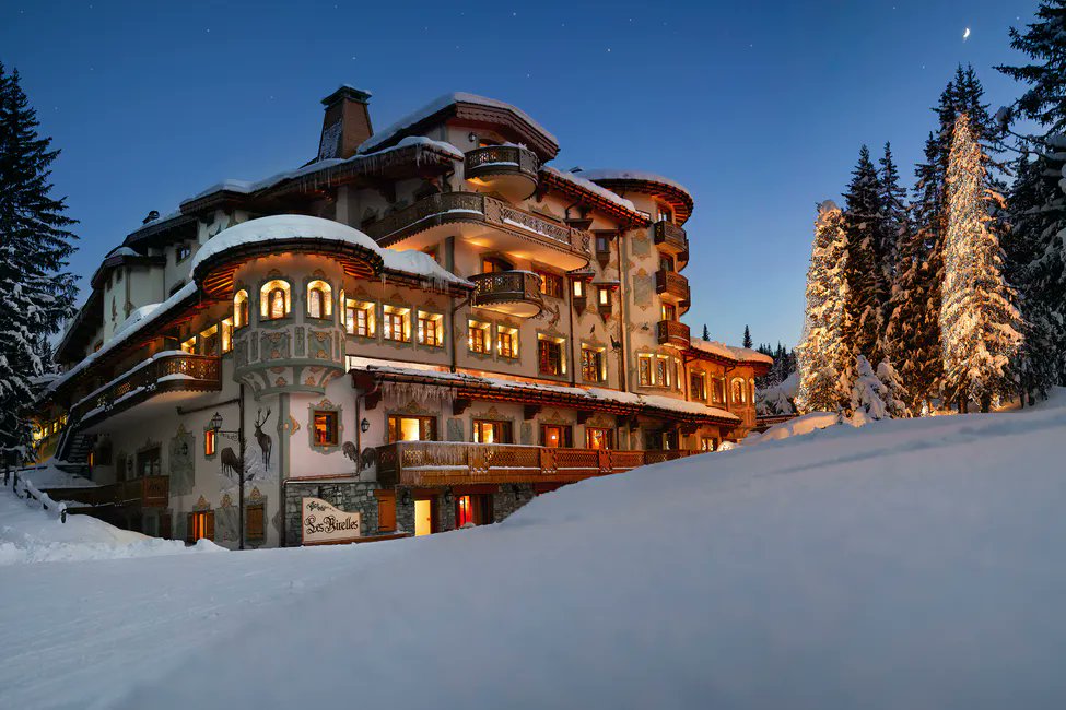 Airelles Courchevel, Les Airelles Hotel - steeped in charm

airelles.com/en/destination… #hotels #travel #courchevel
