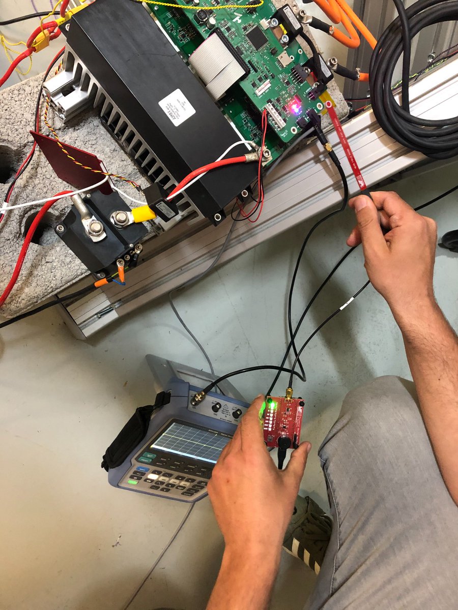 we_online's tweet photo. .@HyperloopWeek – July 19–25 of July in Valencia! After an exciting conference week and demonstration sessions of the “pods” – 24 teams compete on the @CircuitValencia against each other! #WE_eiSos attends visitors at the booth in the “La Marina” on July 25. #EHW https://t.co/wAHVXgjf8H
