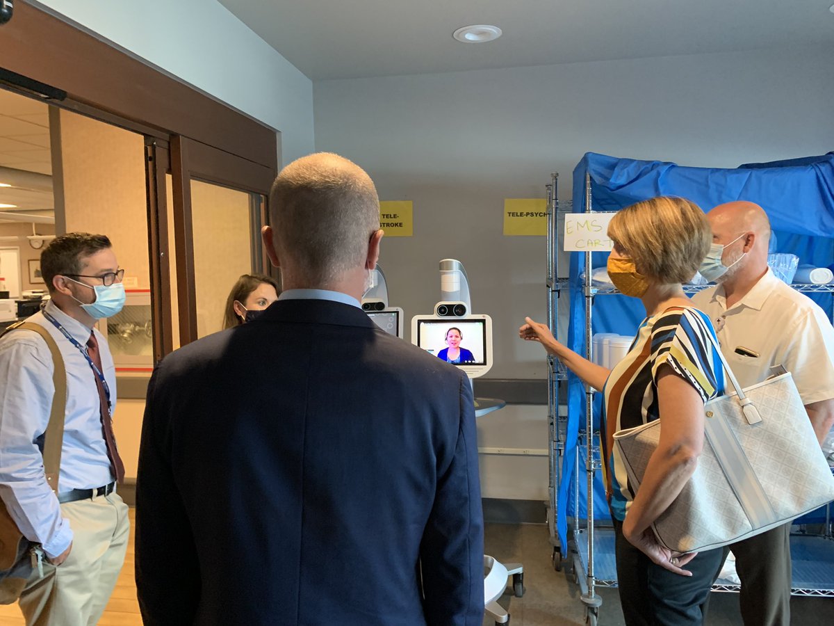 BrendanCarrFCC's tweet image. As COVID-19 hit eastern Washington, Providence Holy Family saw a 17-fold spike in telehealth visits.

With Congresswoman @cathymcmorris leadership, ~$7M in CARES Act funding was quickly awarded to the state.

We heard this morning how that funding helped the community 
#CarrTrip