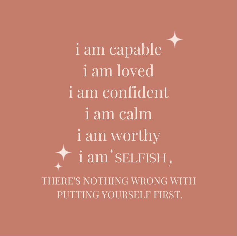 box_selfish's tweet photo. Friday’s are for SELFISH affirmations 🤍 #affirmations #selfcare https://t.co/edJXjfbqqH