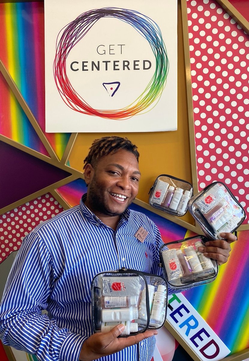 thecenterlv's tweet photo. Thank you @Salvation Army for donating hygiene kits to our Leave-One, Take-One Project!
If you would like to donate to the Leave-One, Take-One Project, visit our Amazon wishlist:https://t.co/qsyYcU7y3q
#hygiene #communityengagement #salvationarmy #LGBTQIA2 #GetCenteredLV https://t.co/3zJVgQF5kg