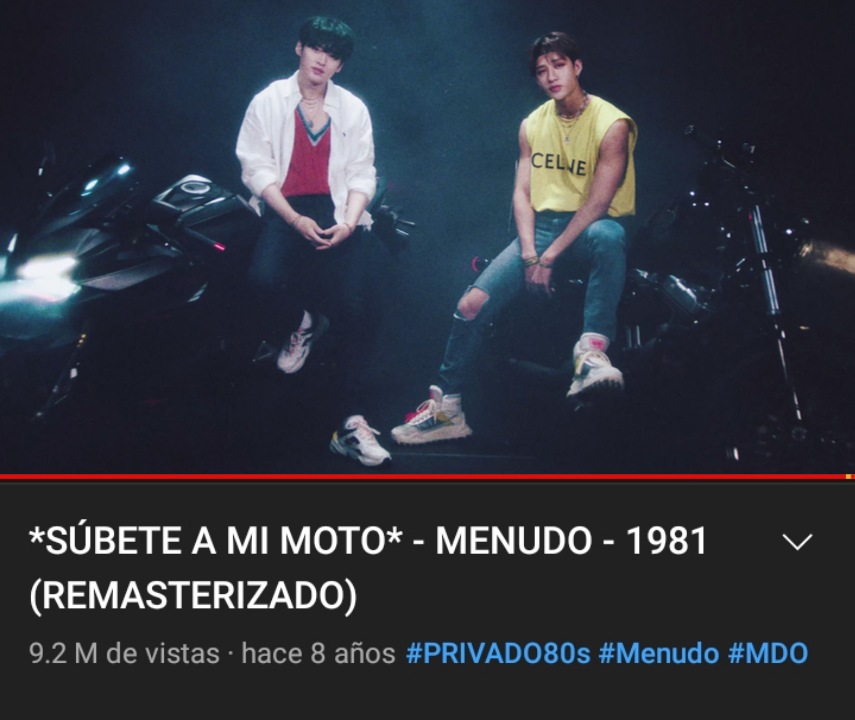 monblossom_'s tweet photo. Viajero del tiempo: *mueve una silla*

Línea del tiempo: #SKZ_PLAYER 
@Stray_Kids https://t.co/FmpDqcwqzg