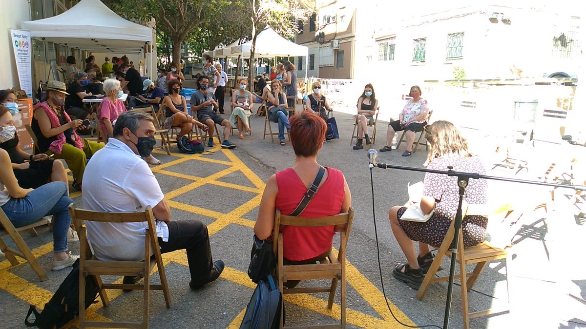 Comença la taula d'experiències per visibilitzar els projectes que posen la vida al centre al #BesòsMaresme