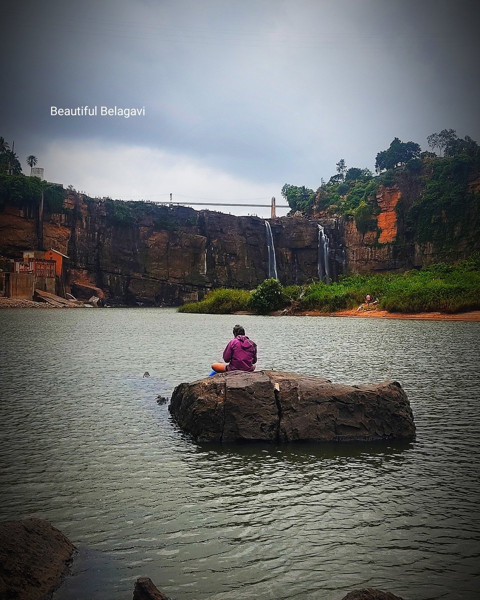 Gokak falls❤
#beautifulbelagavi #belagavi #karnataka #india #belgaum #karnatakatourism #bangalore  #hubli #pune #kolhapur  #dharwad #goa #goatourism #dandeli  #westernghats #falls  #travelphotographer #waterfalls #waterfallsofinstagram #photographersofindia