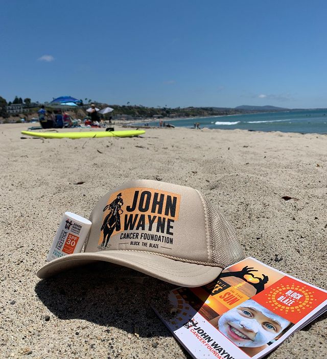 JoinJohnWayne's tweet photo. Make sure to #blocktheblaze this weekend while celebrating the 4th of July &amp; our great country! 💪🏼 You can enjoy 20% off our entire site this weekend so stock up on your JWCF facesticks here: https://t.co/FPTnOL4M3Q https://t.co/iHzhUvCtfB
