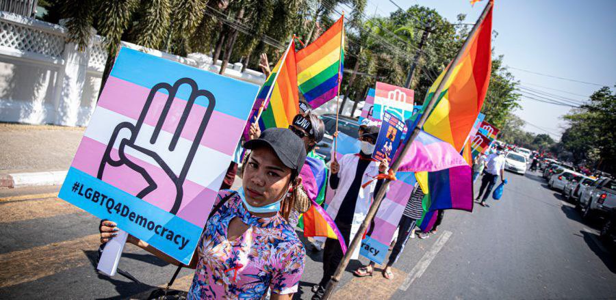 A 50 yo,trans-woman was persecuted and sexually assaulted by Myanmar SAC terrorists while being detained. 
She was beaten, clipped and burnt her nipples with cigarette and 
had forced carnal intercourse with a bottle. #WhatsHappeningInMyanmar #July2Coup