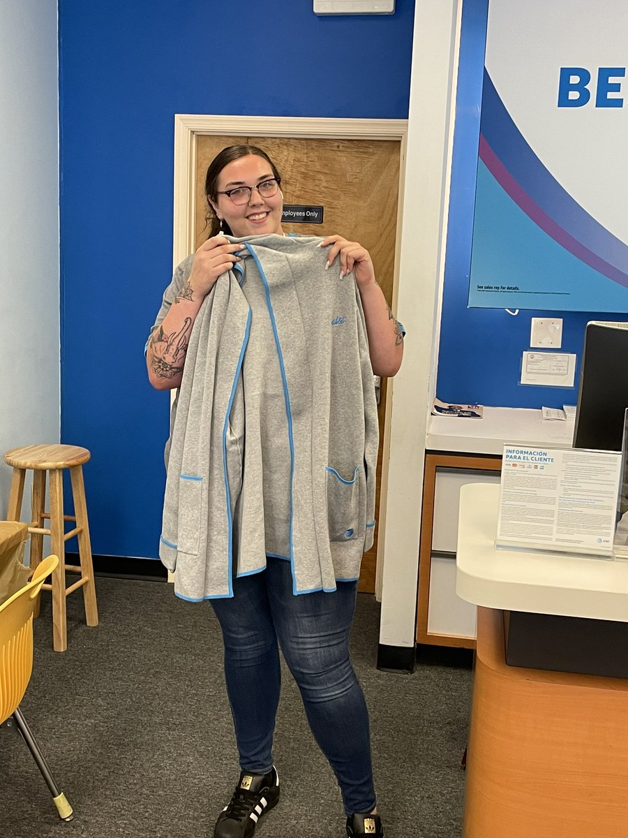 At&amp;t TV for Team colors contest this holiday weekend 🇺🇸 🙌 #lifeatatt