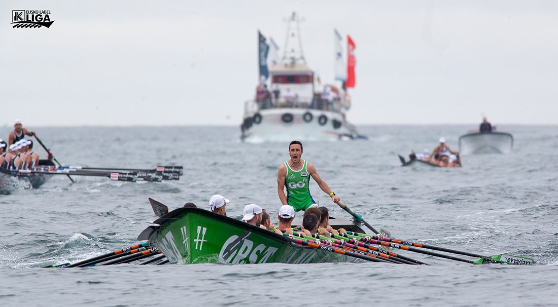 HondarribiaAE's tweet photo. Hondarribia, prest! Bihar hasiko da Coruñan Eusko Label eta Euskotren Ligak. Ekipo, zuekin gaude! 🔥💪💚

¡Hondarribia, preparados! Mañana arrancarán en A Coruña las ligas Eusko Label y Euskotren. ¡Estamos con vosotrxs! 🔥💪💚

📸 @actraineras https://t.co/eA6eKuTulj