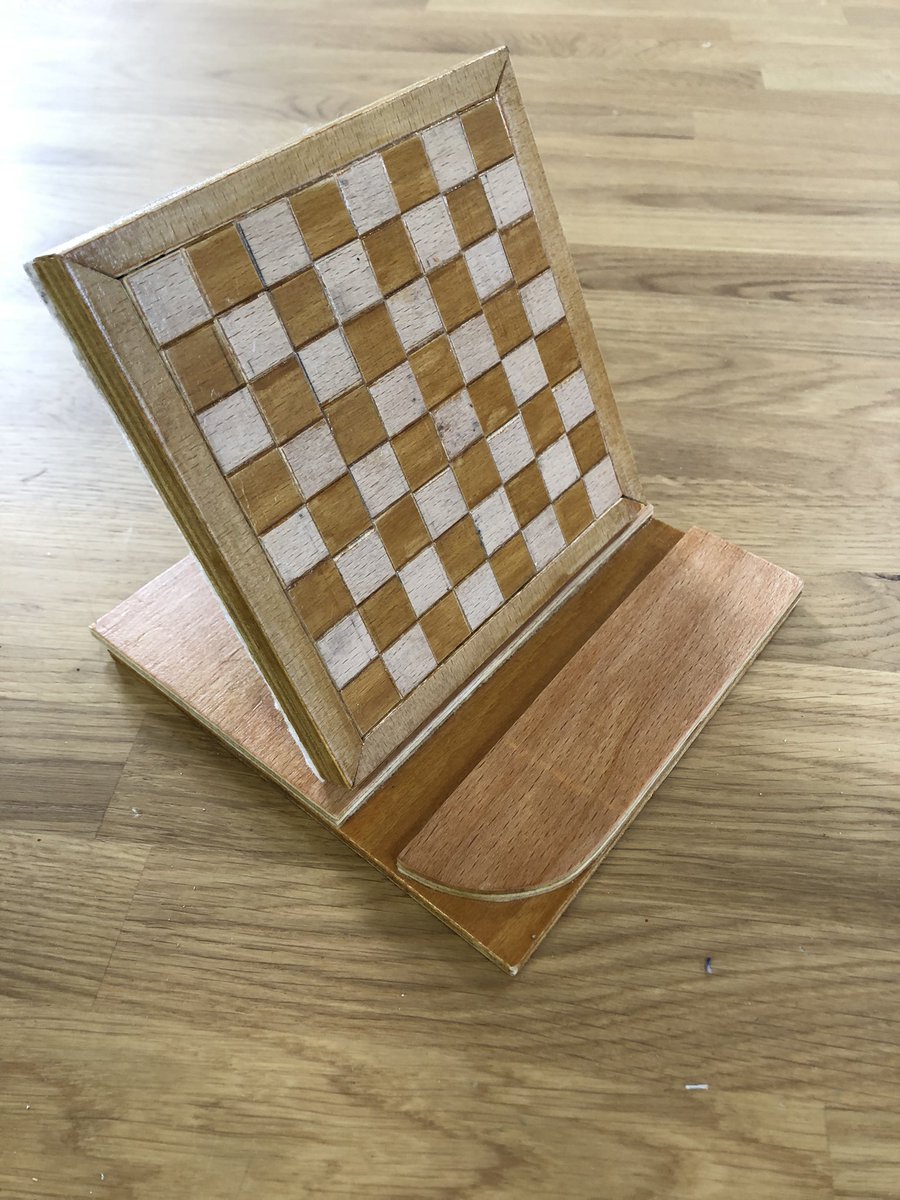 downsenddt's tweet photo. Our newly refurbished workshop and new equipment have inspired our Year 8s to produce some fantastic phone stands. #proudteacher #creativity #growingdandt @DownsendSchool https://t.co/FD0MtWu8D6