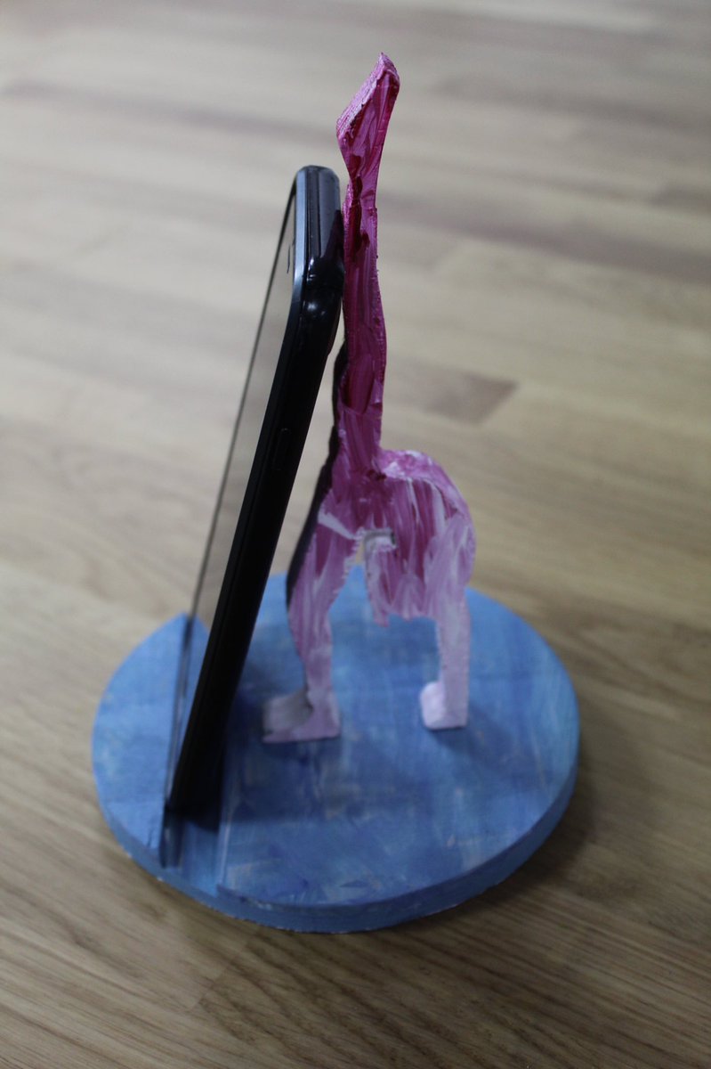 downsenddt's tweet photo. Our newly refurbished workshop and new equipment have inspired our Year 8s to produce some fantastic phone stands. #proudteacher #creativity #growingdandt @DownsendSchool https://t.co/FD0MtWu8D6