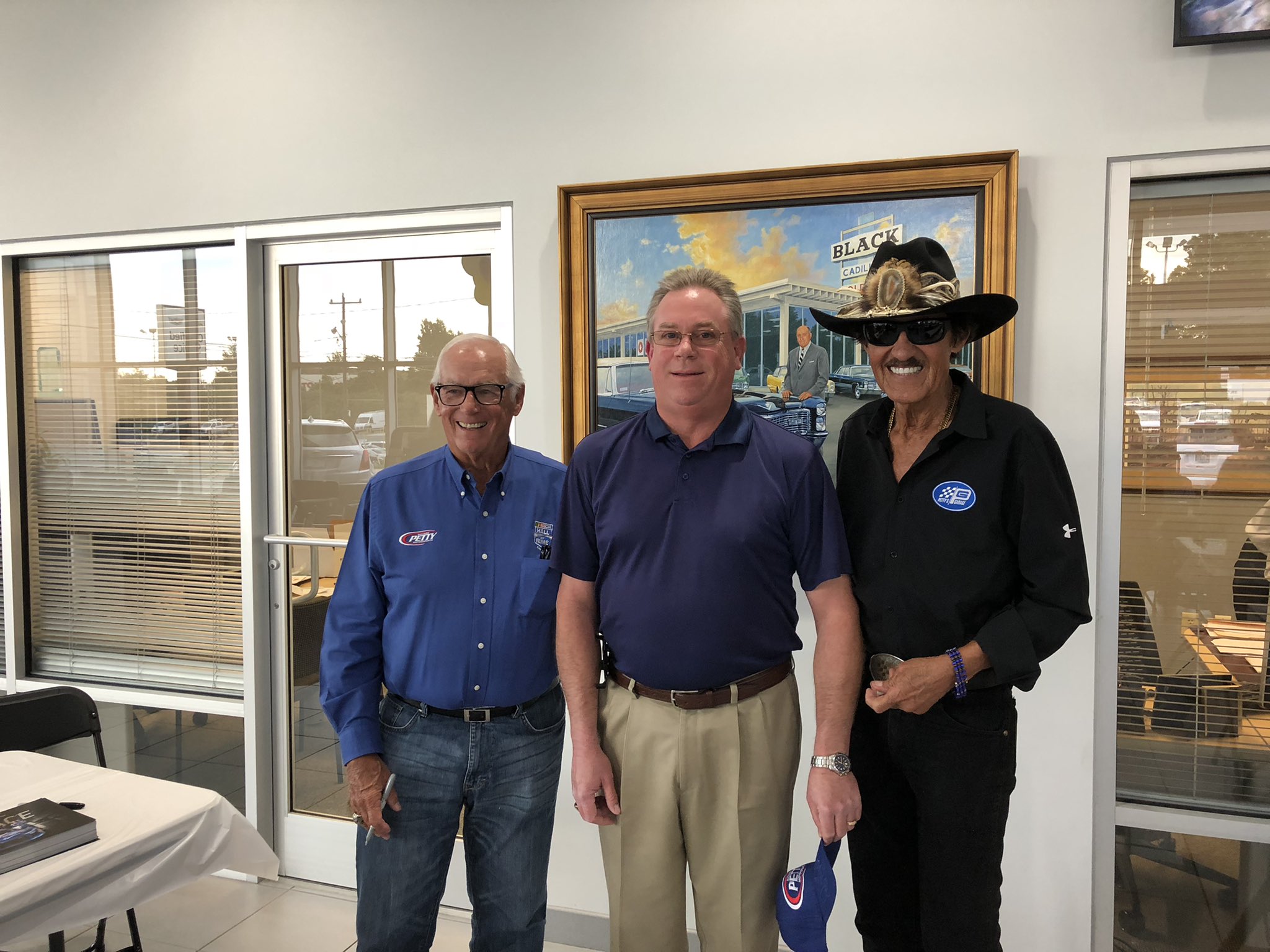 Happy 84th Birthday to the King Richard Petty today, he s such a nice man. 