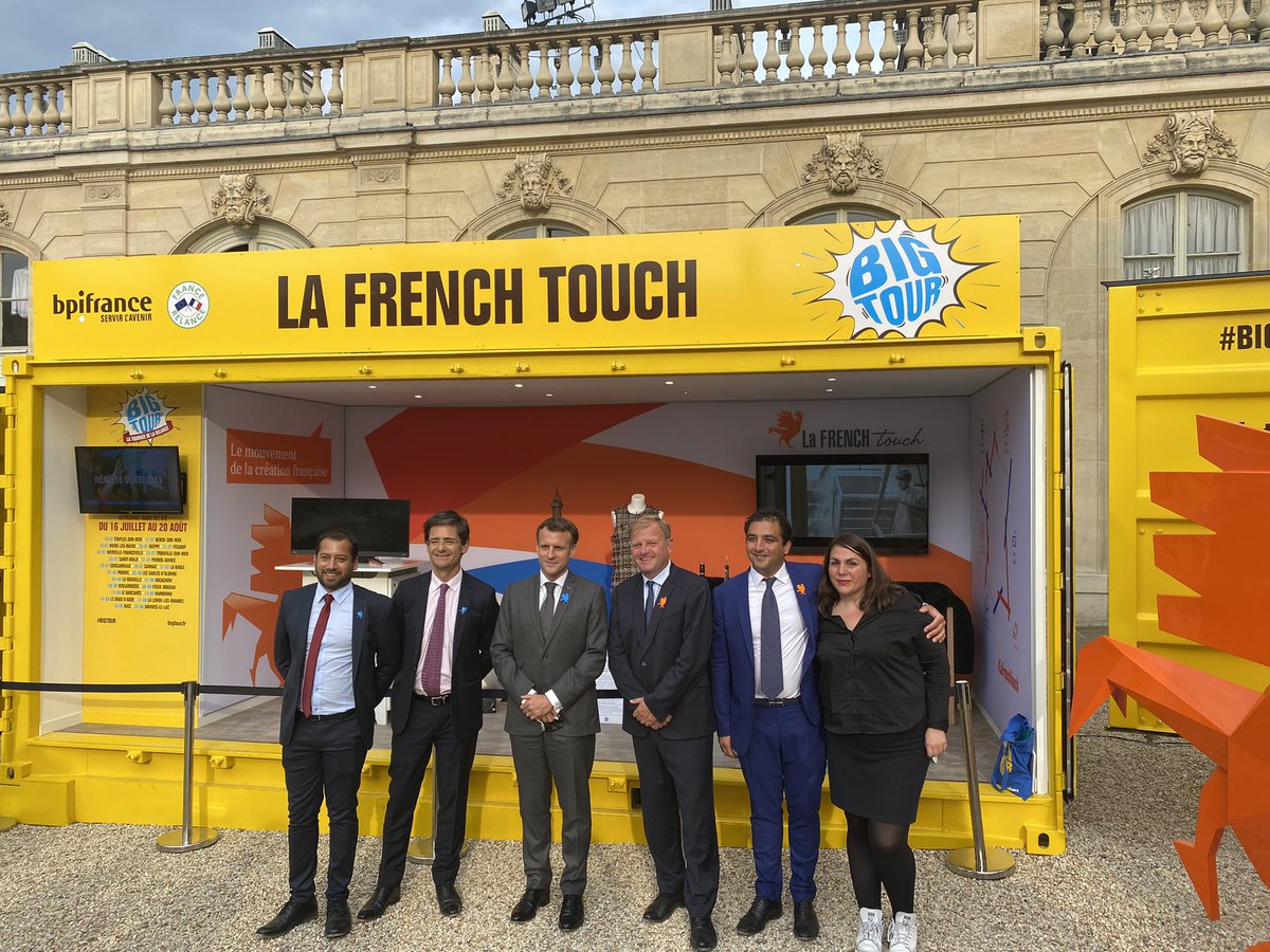 patricebegay's tweet image. Innovation, talent &amp;amp; Made in 🇲🇫 ce week-end à @Elysee . 1 lieu d'exception pour des #entrepreneurs d'exception. 1 exposition Fabriqué en France aux couleurs du #Bigtour J-14 avec @LaFrenchFab #LaFrenchTouch. Ensemble donnons à l'#entrepreneuriat 🇲🇫 1 visibilité bien méritée !