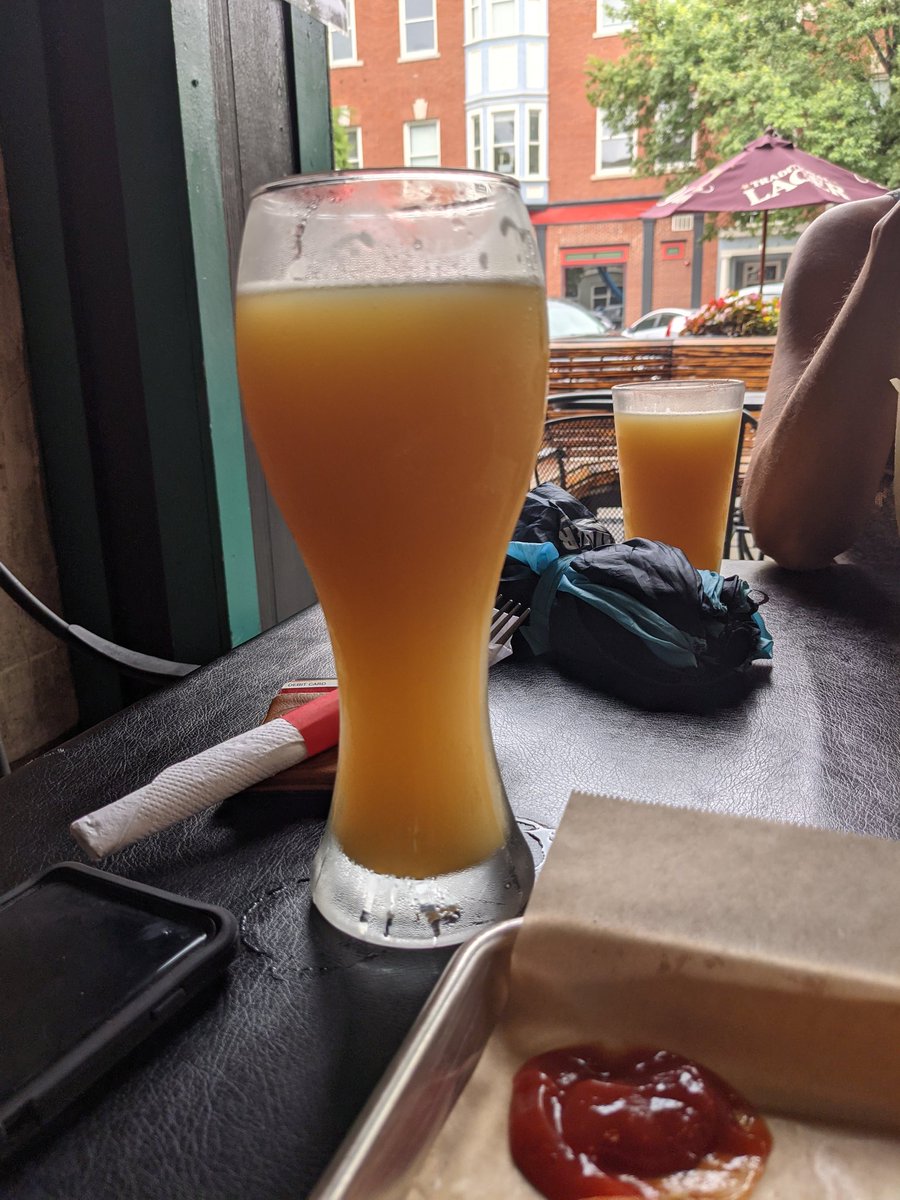 Tropitlikeithot's tweet photo. Beer trip to Helen and Athens. Jekyll double IPA to start @BeerPlaybook  #GoBolts https://t.co/VYtFShwVlK