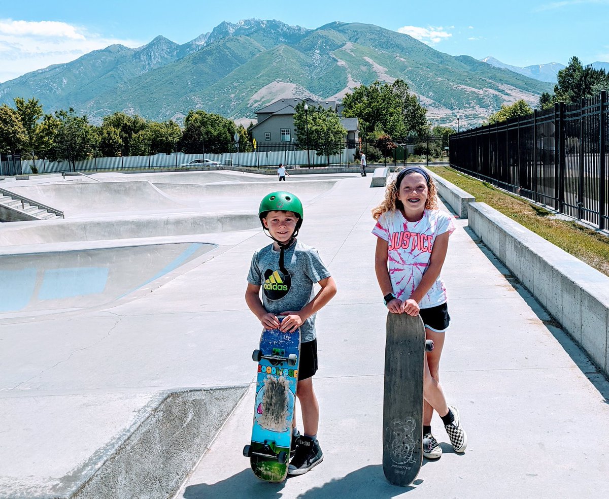 1) If you want to donate for the kids &amp; I to take safety &amp; skateboarding gear to Jamaica's 1st real park, pls do so ASAP on Venmo  Bringing gear to <a href="/ConcreteJungleF/">Concrete Jungle Foundation</a> to save on shipping costs. @LINDSAY-GRIFFIN-0
Program Director gave me list of needed gear in order of priority.